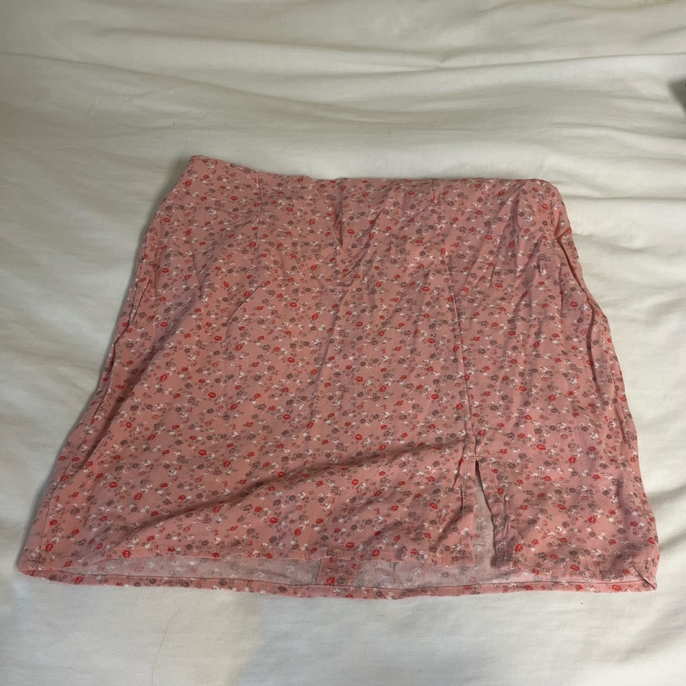 Pink floral Aeropostale skirt